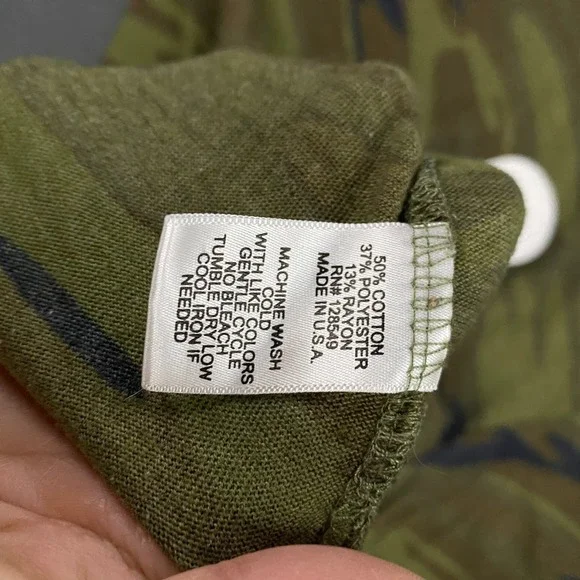 Aviator Nation T-shirt Womens Large Camo Skull Cross Bones Crop Retro Crew - Picture 5 of 9